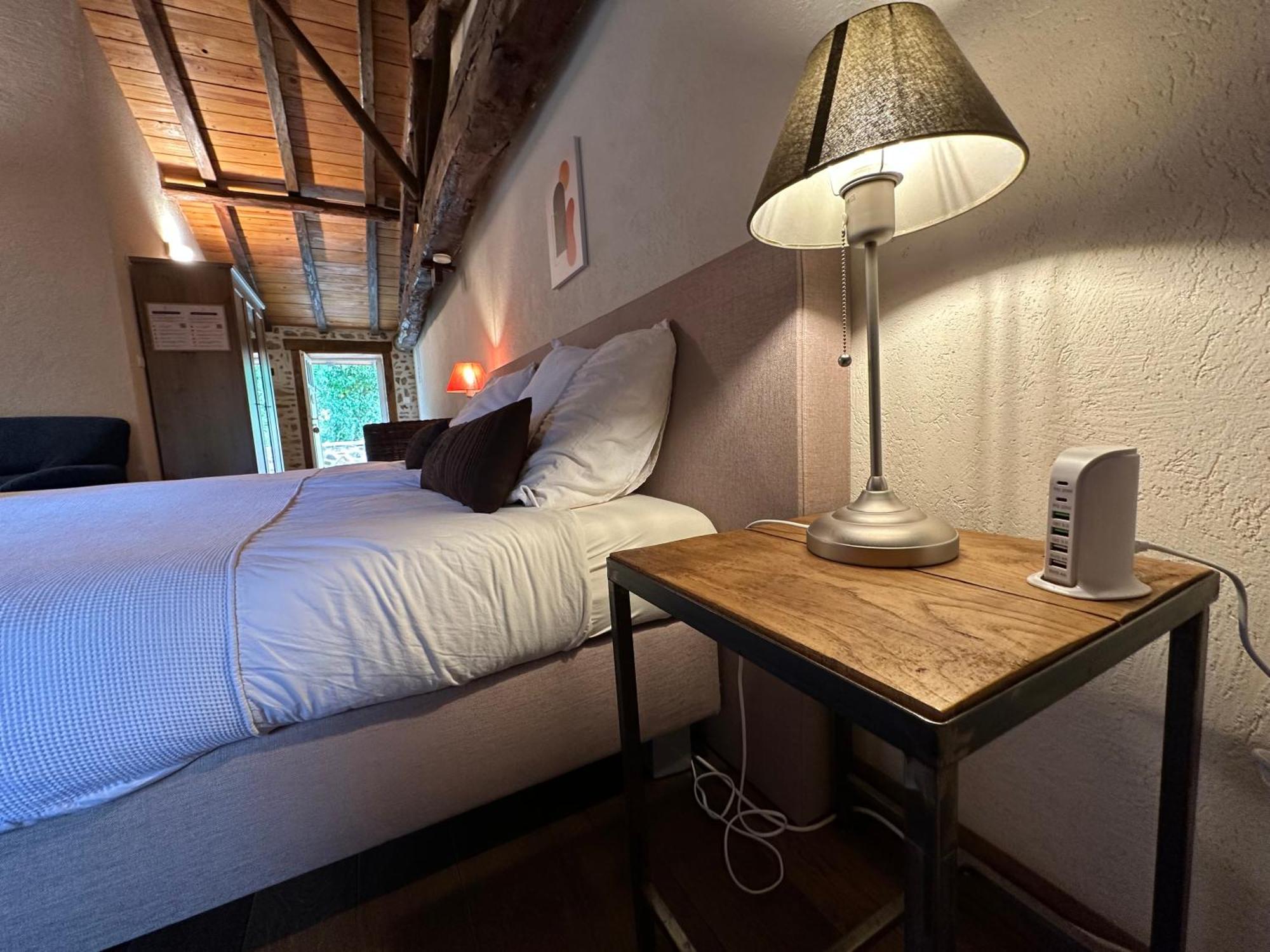 Domaine De Brise Bois - Chambres & Gites Rouzède Buitenkant foto