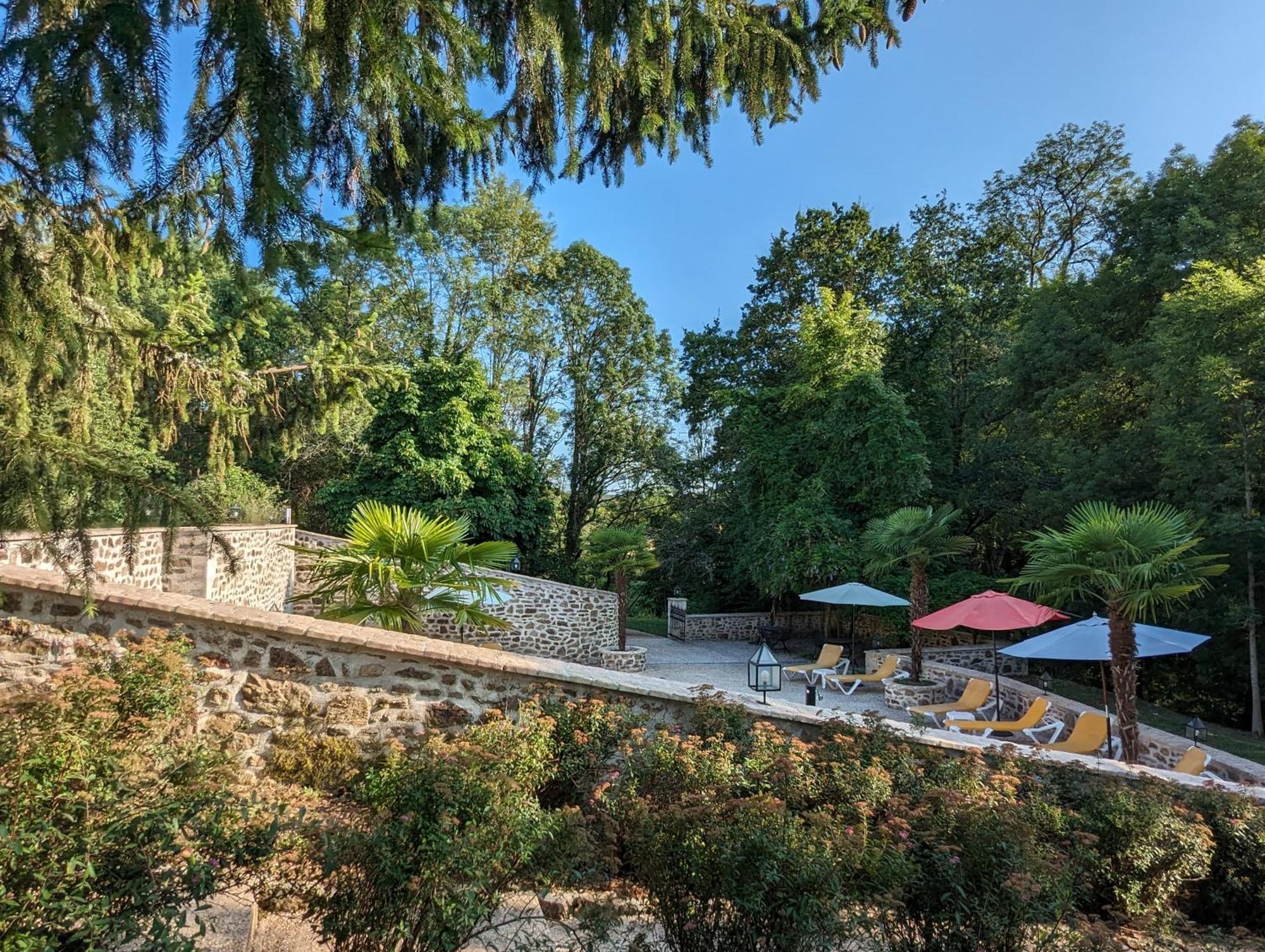 Domaine De Brise Bois - Chambres & Gites Rouzède Buitenkant foto